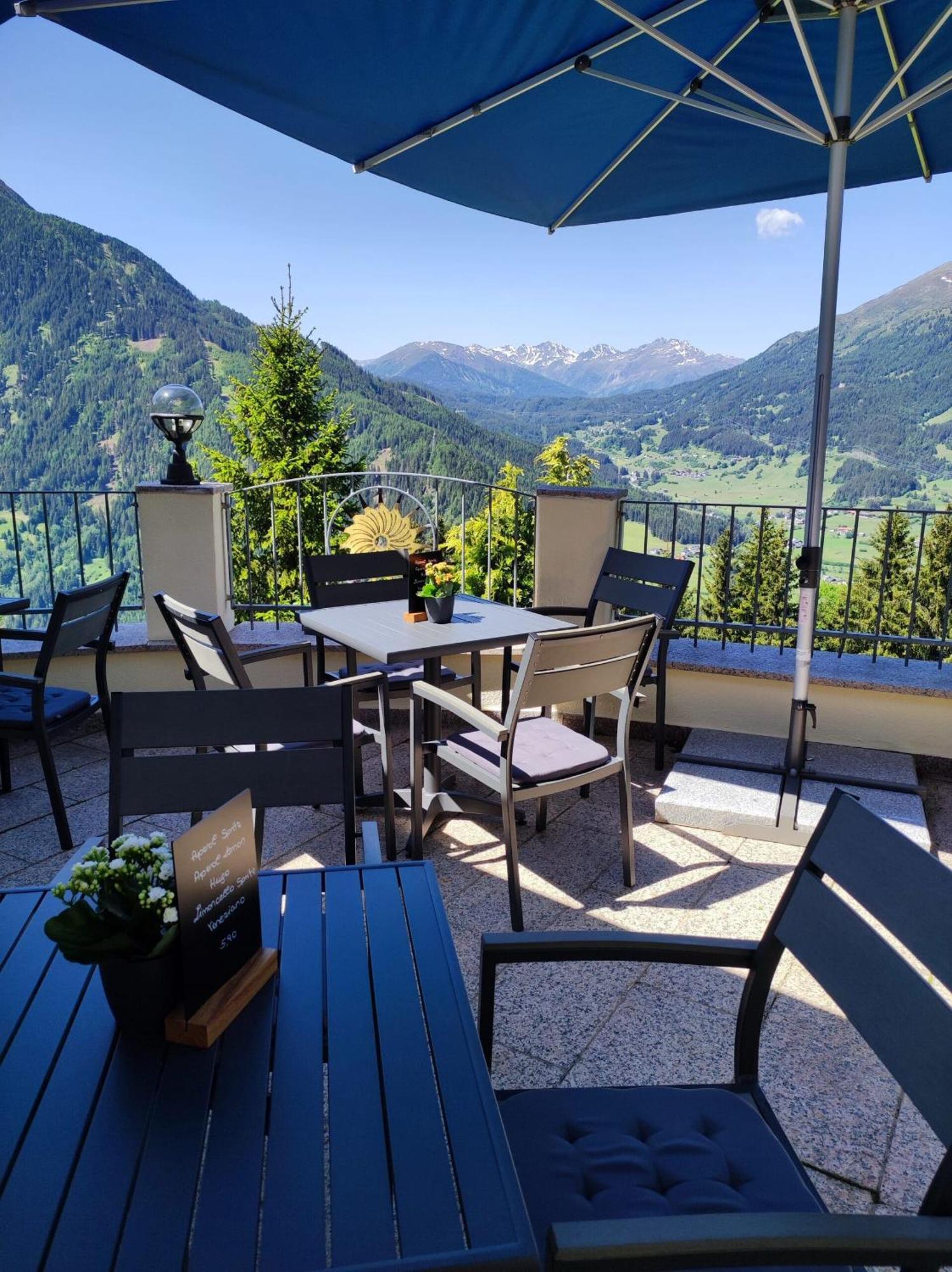 Wellness Aparthotel Panorama Alpin - Ferienwohnungen Jerzens Im Pitztal Exterior photo